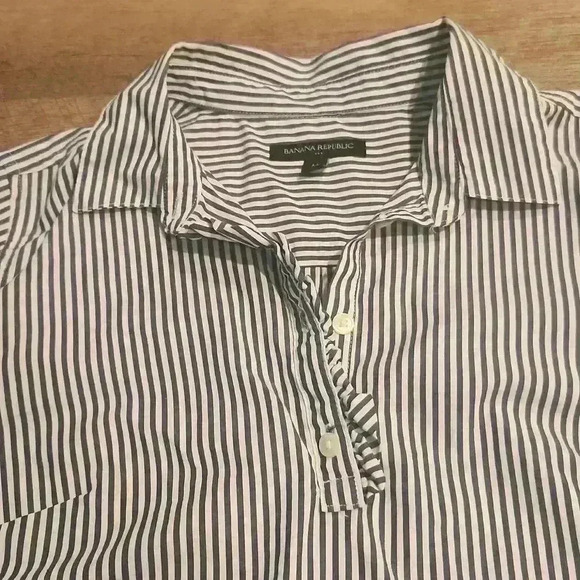 Banana Republic Striped Tunic with Ruffle Button Up Neck & Ruffle Sleeve - Picture 2 of 6